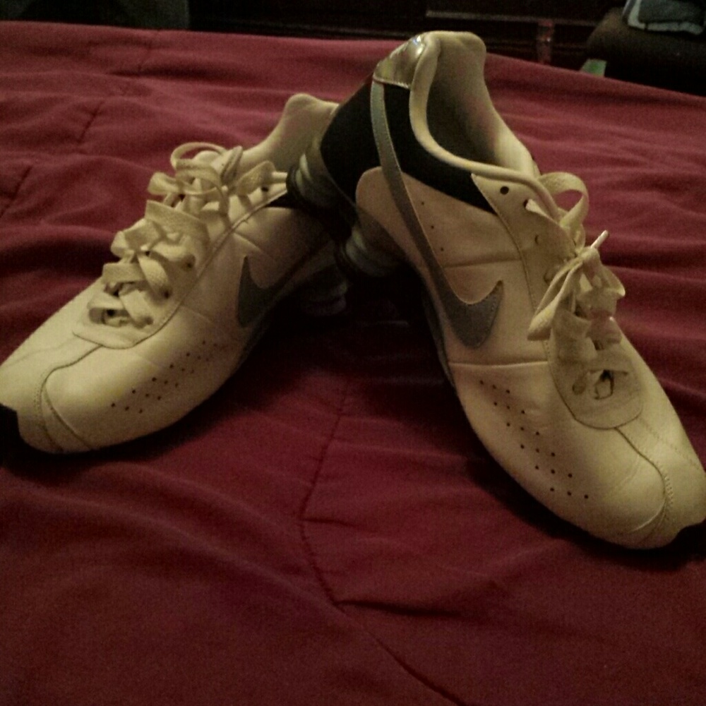 Nike shox